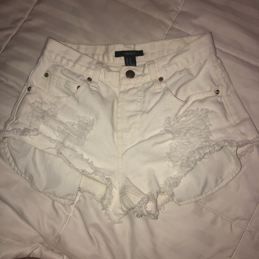 White high waisted distressed shorts